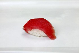 Магуро суши с тунцом - Фото