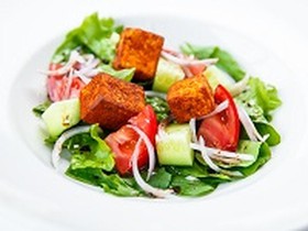 Салат с пастрами из адыгейского сыра - Фото