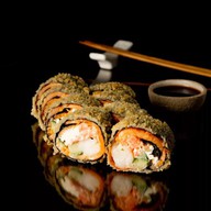 Сушими с лососем темпура Фото
