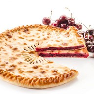 Пирог с вишней Балджын Фото