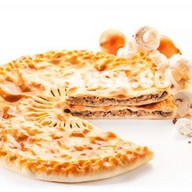 Пирог с картофелем и грибами Фото