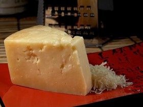 Сыр пармезан - Фото