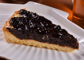 Пирог с черносливом - Фото