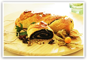 Пирог с маком и грецким орехом - Фото