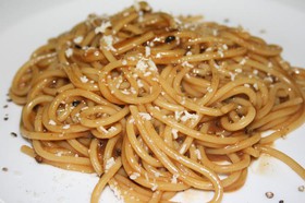 Спагетти с сыром пекорино - Фото