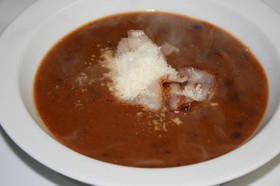 Фасолевый суп с мидиями - Фото