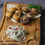 Шашлык из грибов Фото