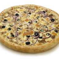 Пицца с тунцом Фото