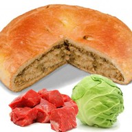 Пирог с говядиной и капустой Фото