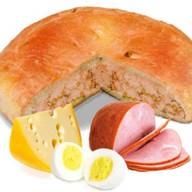 Пирог с ветчиной, сыром и яйцом Фото