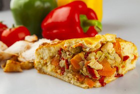 Пирог с курицей и овощами - Фото