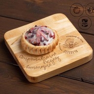 Перепечи с брусникой, яблоком Фото