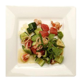 Салат с авокадо и морепродуктами - Фото