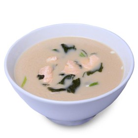 Суп сливочный с лососем - Фото