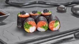 Сашими ролл с лососем и креветкой - Фото