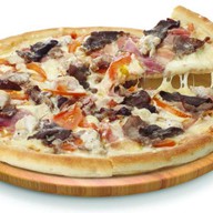Пицца Мясное ассорти Фото