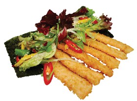 Пикантный салат с кальмаром - Фото