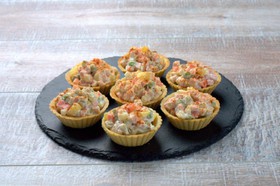 Салат столичный в тарталетках - Фото