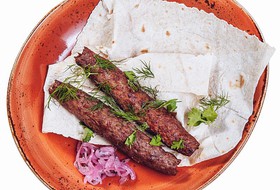 Люля-кебаб из говядины и свинины - Фото