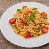 Фетучини с овощами Фото
