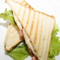 Сэндвич с куриным филе Фото