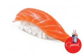 Суши с лососем - Фото