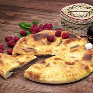 Осетинский пирог с малиной Фото