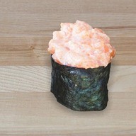 Спайси суши с лососем Фото