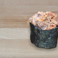 Спайси суши с копчёным угрем Фото