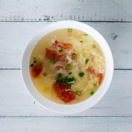 Суп с курицей и помидорами Фото