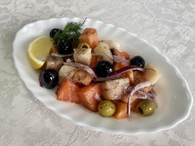 Рыбная закуска с оливами - Фото