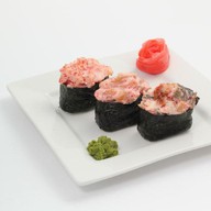 Спайс-суши с креветкой Фото