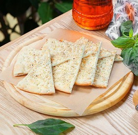 Фокачча с чесноком и оливковым маслом - Фото
