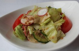 Салат овощной с киноа ланч - Фото