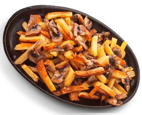 Жареный картофель с грибами - Фото