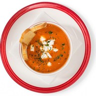 Томатный суп с базиликом Фото