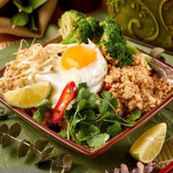 Тайский рис с овощами Фото