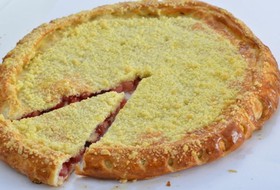 Пирог с клюквой и яблоком - Фото