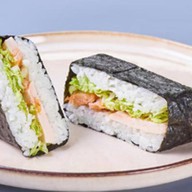 Онигири с курицей Фото