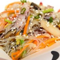 Лапша вок с морепродуктами Фото