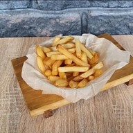 Картофель фри с соусом Фото