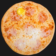 Карбонара на сливочном соусе пицца Фото