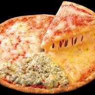 Пицца "4 сыра" Фото