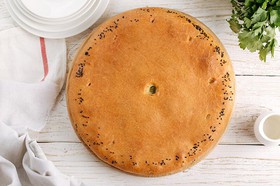 Пирог осетинский с сыром и  картофелем - Фото