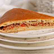 Пирог осетинский с мясом и овощами Фото