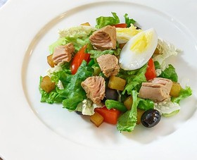 Салат с тунцом - Фото