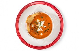Томатный суп с базиликом - Фото