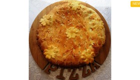 Пирог с луком и яйцом - Фото