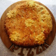 Пирог с луком и яйцом Фото