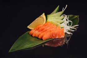 Сашими с лососем - Фото